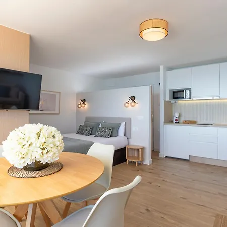 Mimosas & Sea Views By Ele Appartement